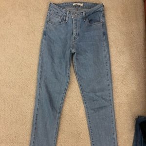 Levi jeans